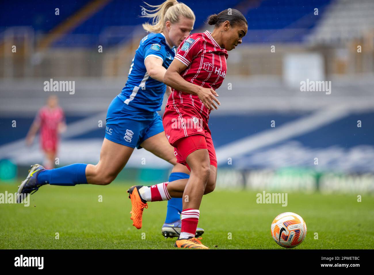 Birmingham, Großbritannien. 30. April 2023. Shania Hayles während der Frauenmeisterschaft Barclays FA zwischen Birmingham City und Bristol City in St. Andrew's. Kredit: Ryan Asman/Alamy Live News Stockfoto