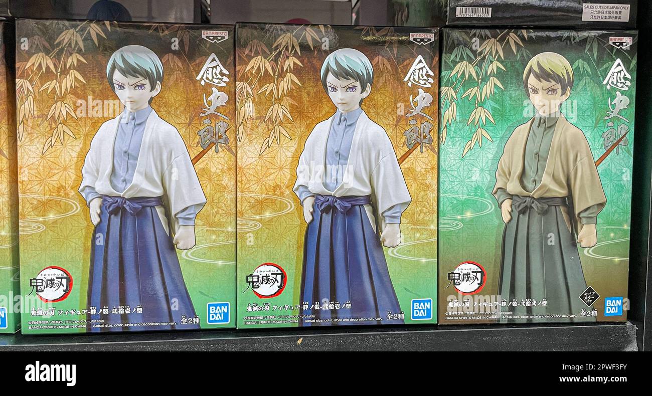 Actionfigur aus der Maga-Serie „Dämonenjäger“ zum Verkauf in einem Comic-Store. Stockfoto