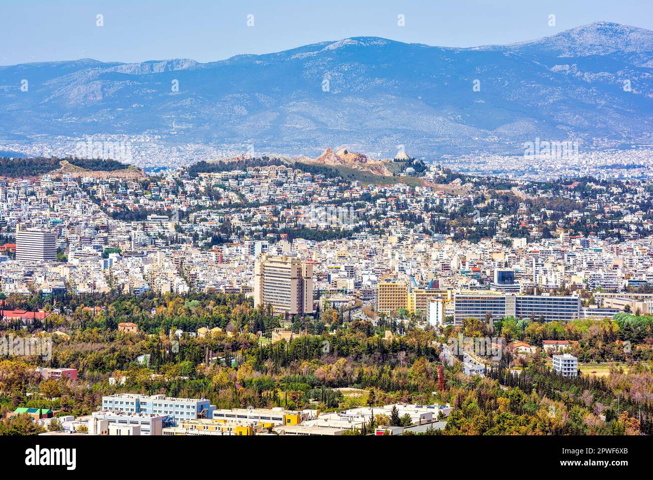 Blick auf Athen vom Hymettus, Attika, Griechenland Stockfoto