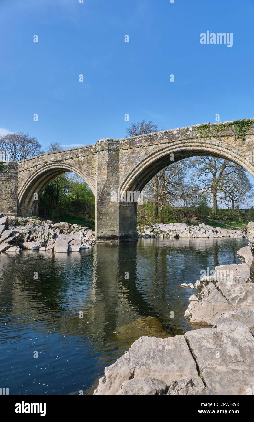 Die Devil's Bridge über den Fluss Lune in Kirkby Lonsdale, Cumbria Stockfoto
