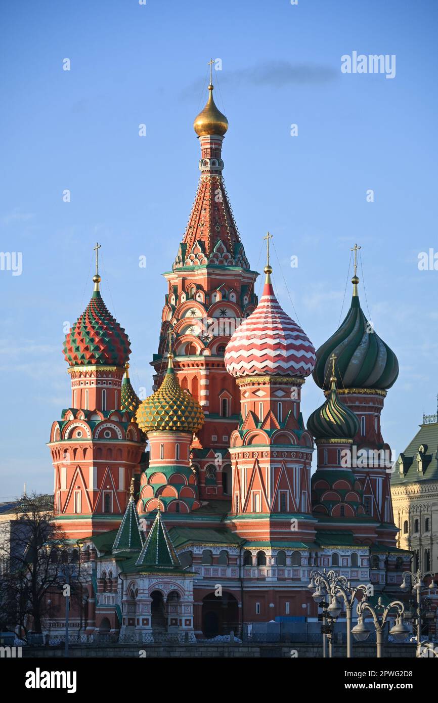 St. Basilius-Kathedrale. Kirche der Fürsprache der Heiligen Mutter Gottes auf dem Roten Platz in Moskau. Stockfoto