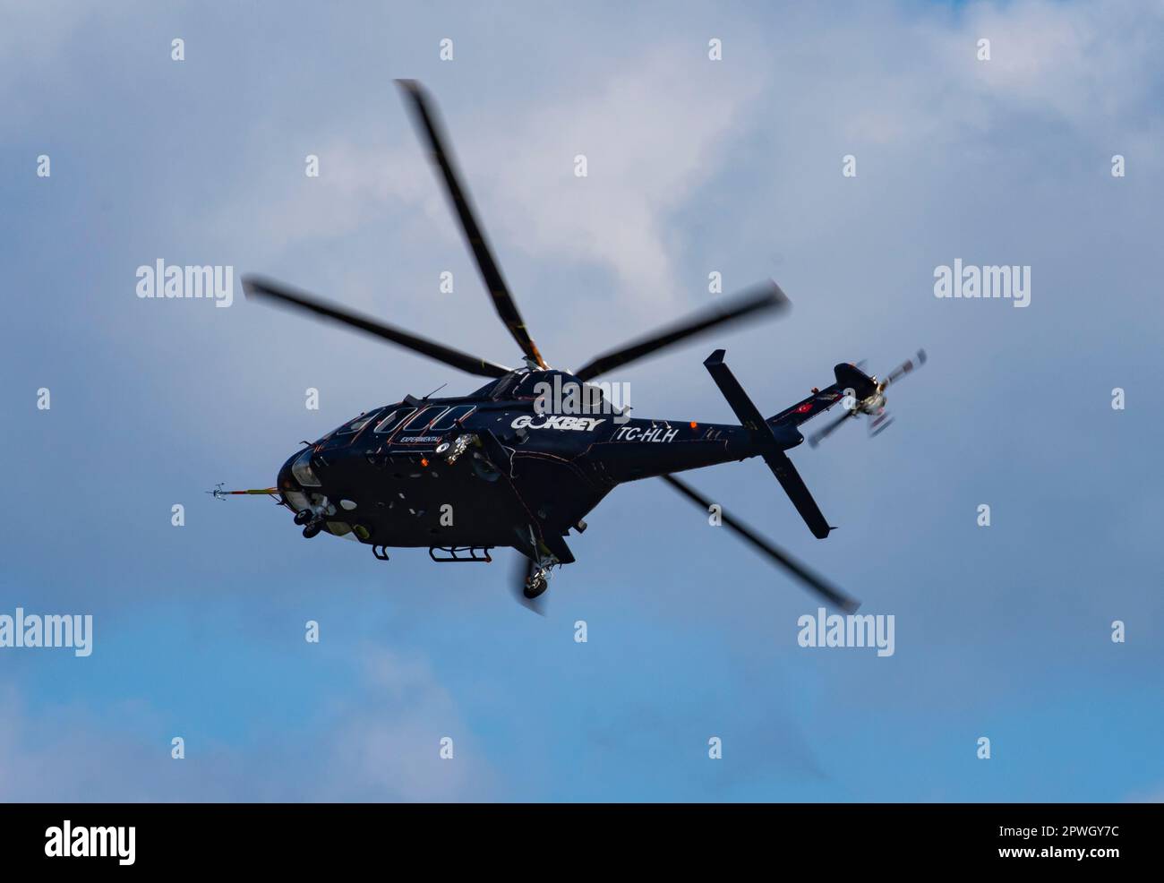 TAI T625 UNIVERSAL-HUBSCHRAUBER Gökbey Helicopter Istanbul Türkei 04,29. 2023 Uhr im Flug auf der Teknofest Airshow 2023 Stockfoto