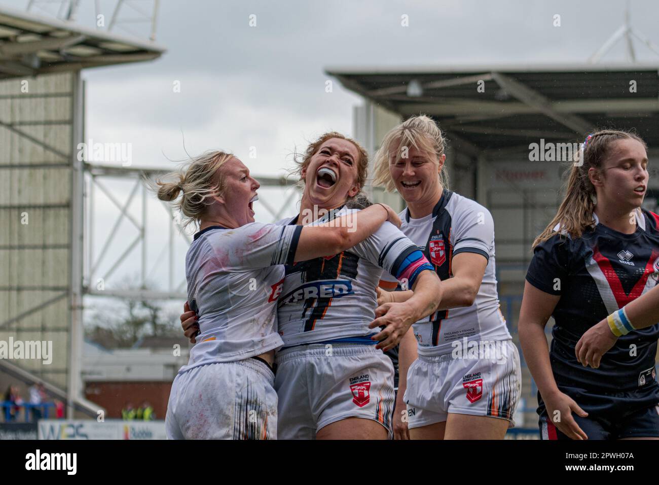 Halliwell Jones Stadium, Warrington, England. 29. April 2023 England gegen Frankreich, Frauen-Rugby-Liga, Mid-Season International. Kredit: Mark Percy Stockfoto