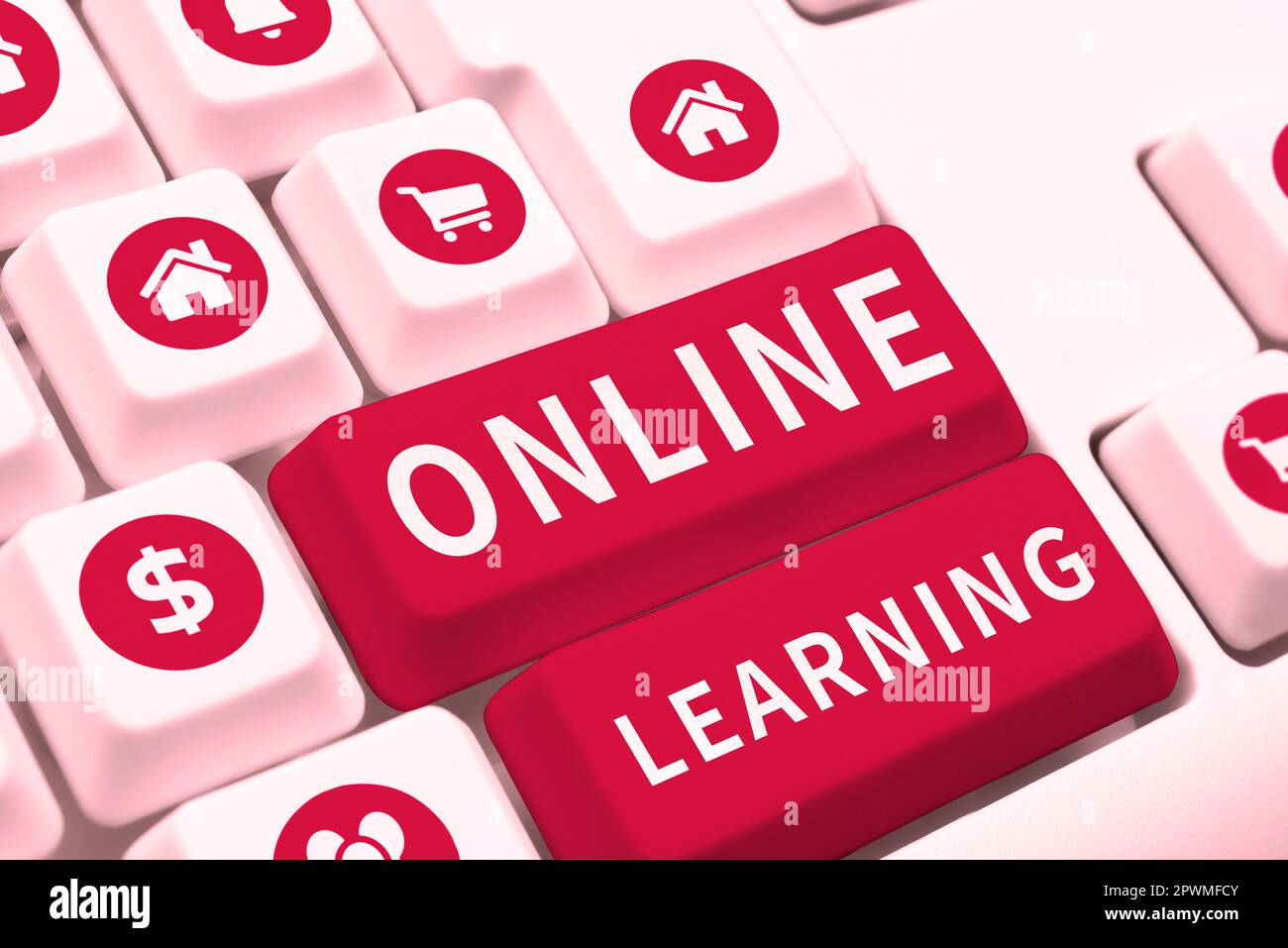 Schild mit Anzeige von Online Learning, Word für Larning mit Hilfe des Internets und eines Computers Stockfoto