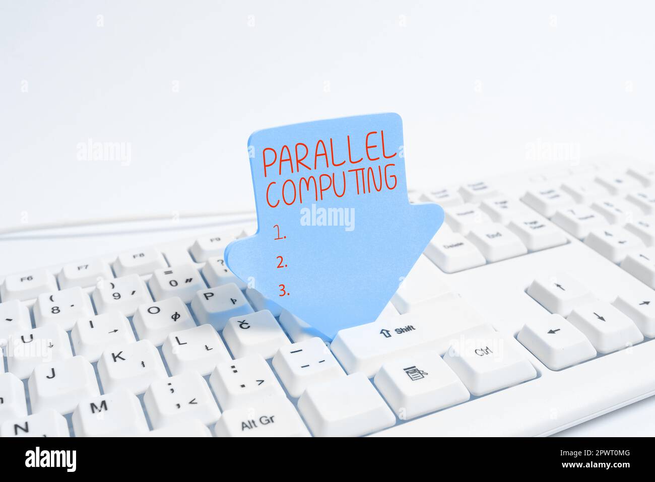 Handgeschriebenes Schild Parallel Computing, Geschäftsübersicht simultane Berechnung mittels Software und Hardware Stockfoto
