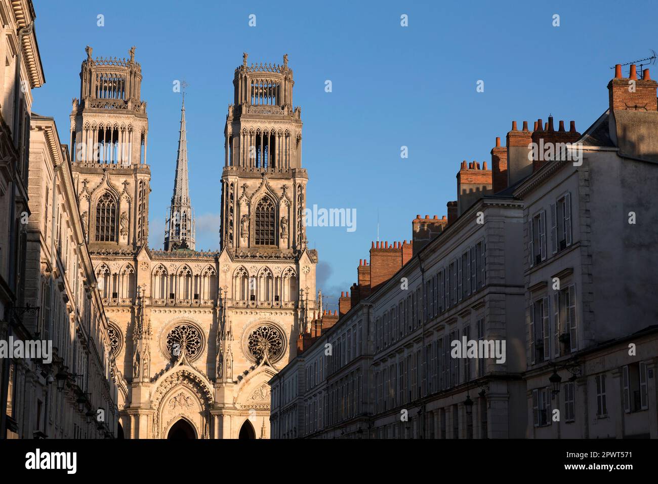 Orléans Kathedrale Sainte-Croix d'Orleans ist eine römisch-katholische Kirche am Sainte-Croix Square, Orleans, Frankreich. Stockfoto