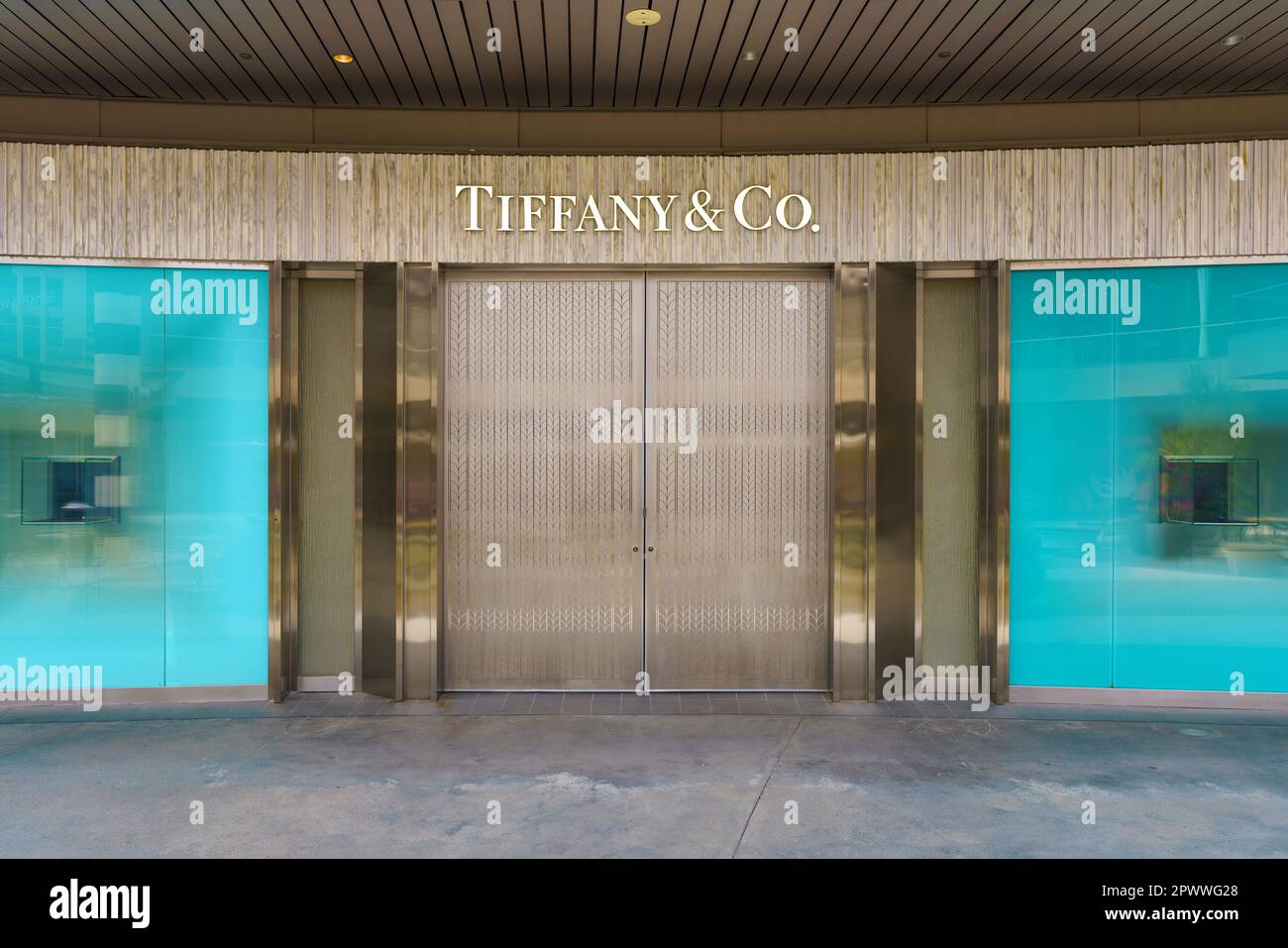 Tiffany and Company im Santa Monica Place, Einkaufszentrum in Santa Monica, Los Angeles, Kalifornien. Tiffany's ist ein luxuriöses Schmuckdesignhaus. Stockfoto