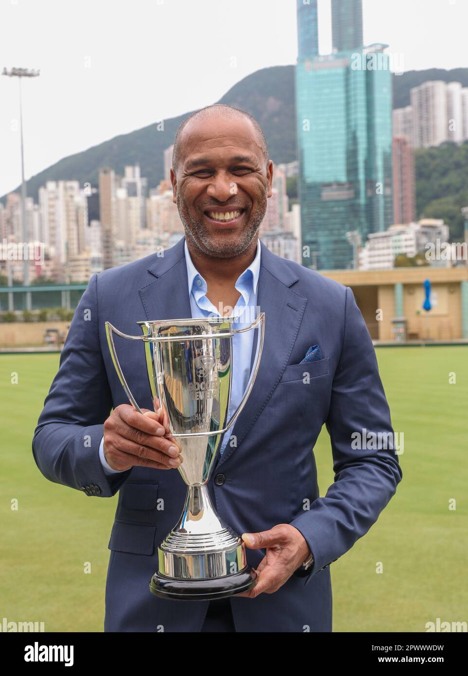 Les Ferdinand nimmt an der Pressekonferenz für Fußball-Sevens im Football Club, Happy Valley, Teil. 26APR23 SCMP/Yik Yeung-man Stockfoto