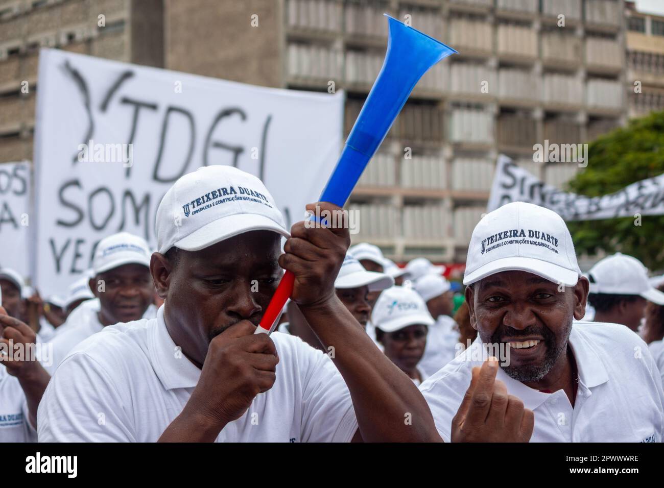 Demonstranten fordern faire Löhne in Afrika Stockfoto