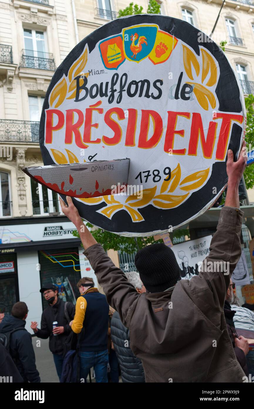 Les Francais en Colère dans les rues de Paris pour la fête du travail. 550000 Personen nicht défilé entre république et la Place de la Nation Stockfoto