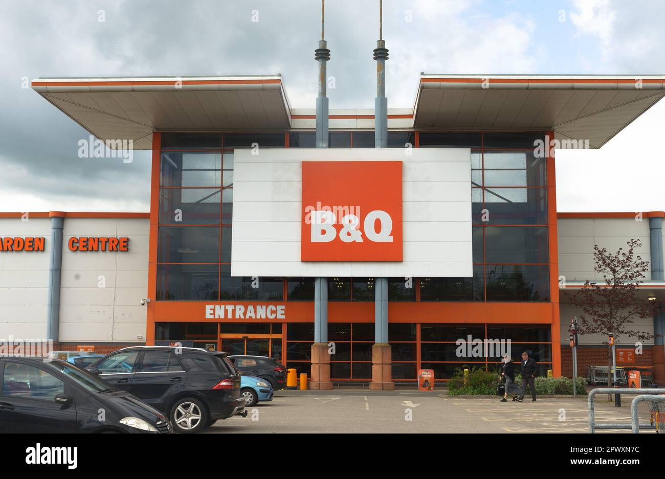 B+Q Superstore-Zeichen. Stockfoto