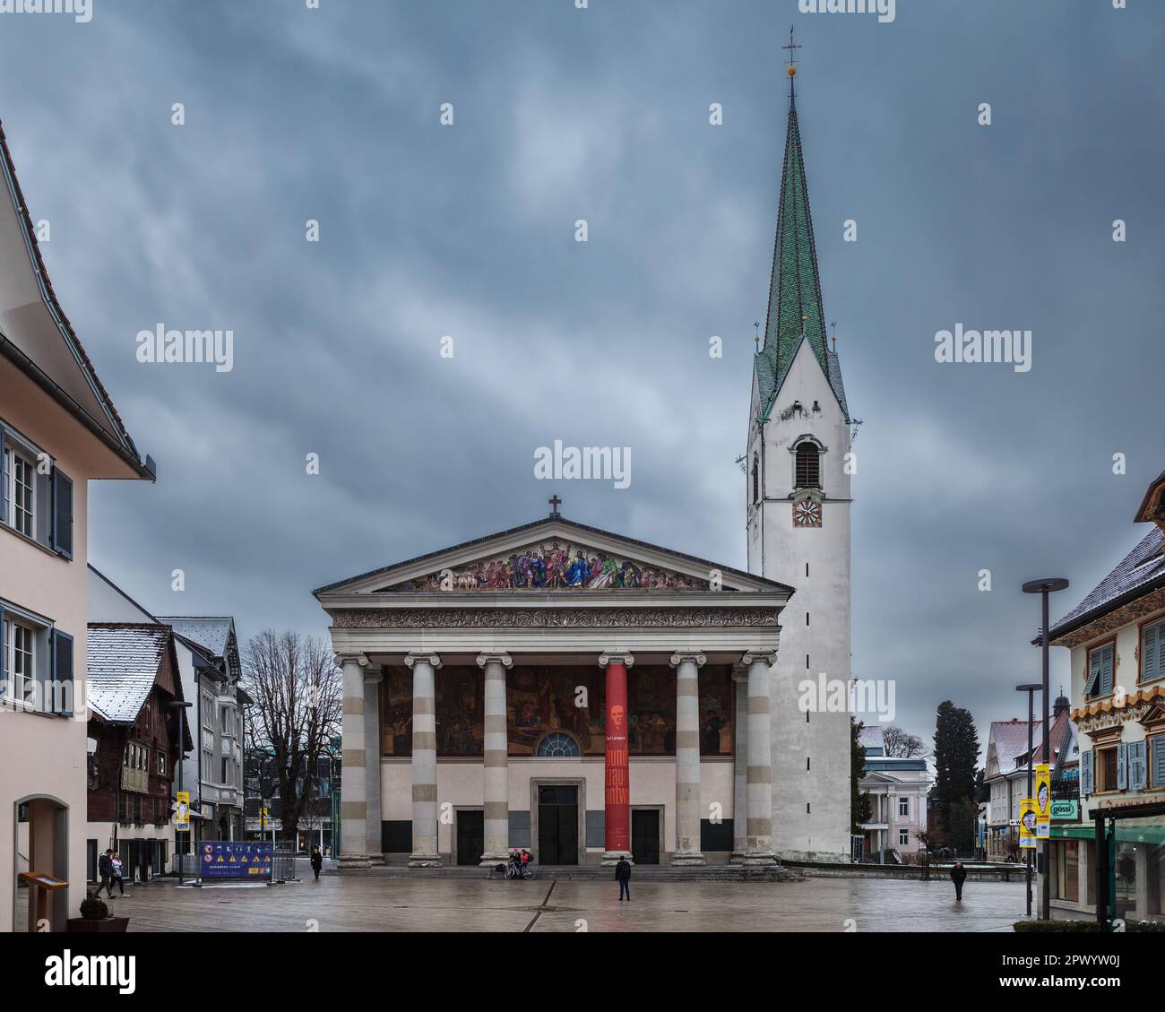 Dornbirn, Osterreich - 20. Januar 2023: Katholische Kirche St. Martin in Dornbirn, Vorarlberg Stockfoto