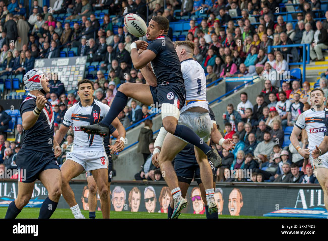 Halliwell Jones Stadium, Warrington, England. 29. April 2023 England gegen Frankreich, Rugby League, Mid-Season International. Kredit: Mark Percy/Alamy Stockfoto