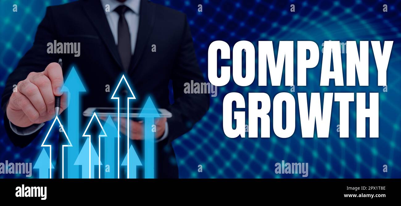 Handschriftliches Zeichen Unternehmenswachstum, Word für eine langfristige Phase, in der sich das Unternehmen für eine Expansion qualifiziert Stockfoto
