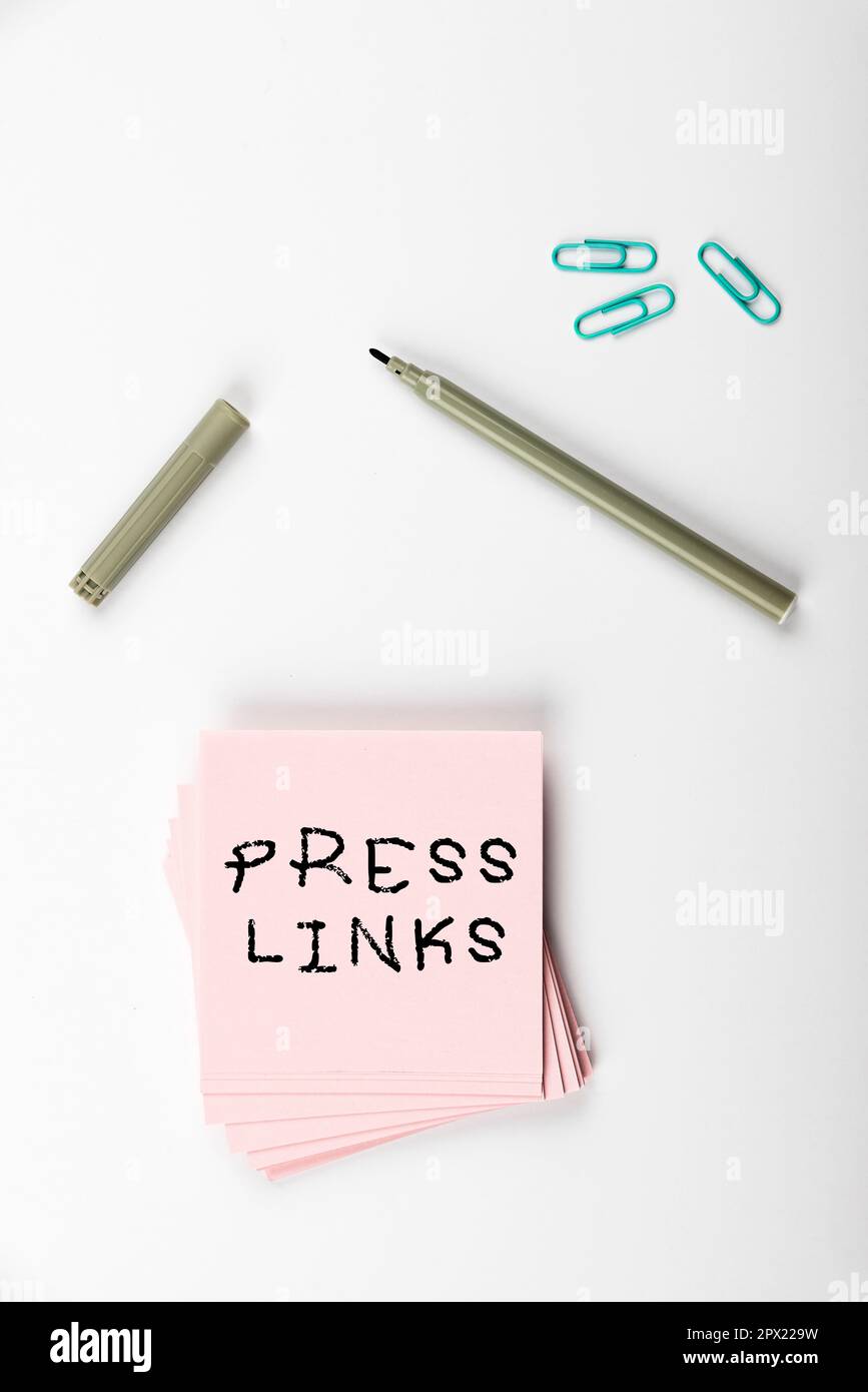 Inspiration mit Schildern, Presselinhalten, Geschäftsansatz, der die Rangfolge einer Website bei der Suche manipulieren soll Stockfoto