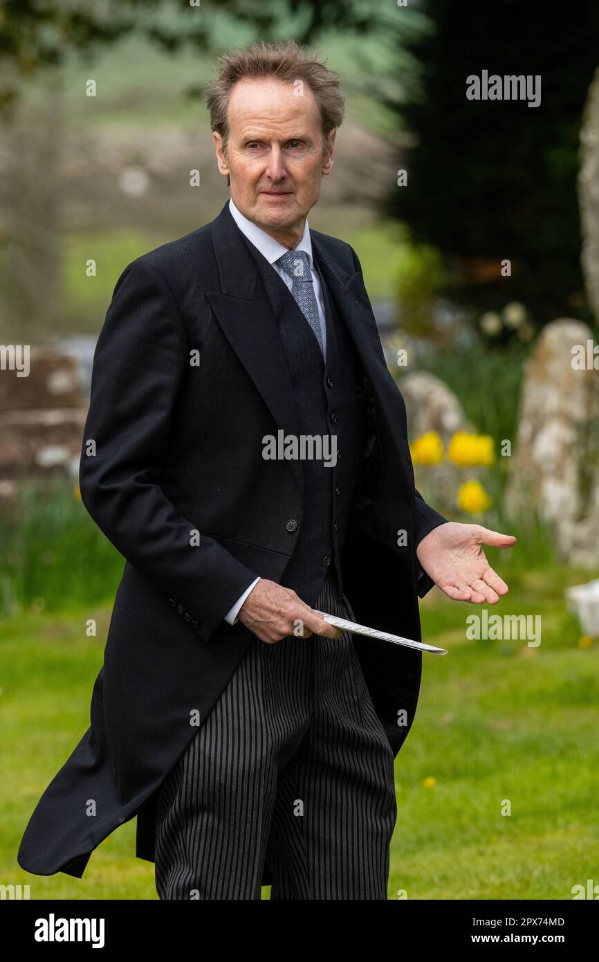 Der Herzog von Northumberland, Ralph Percy, nimmt an der Hochzeit von Alicia Lowes und Alex Simpson Teil. Stockfoto