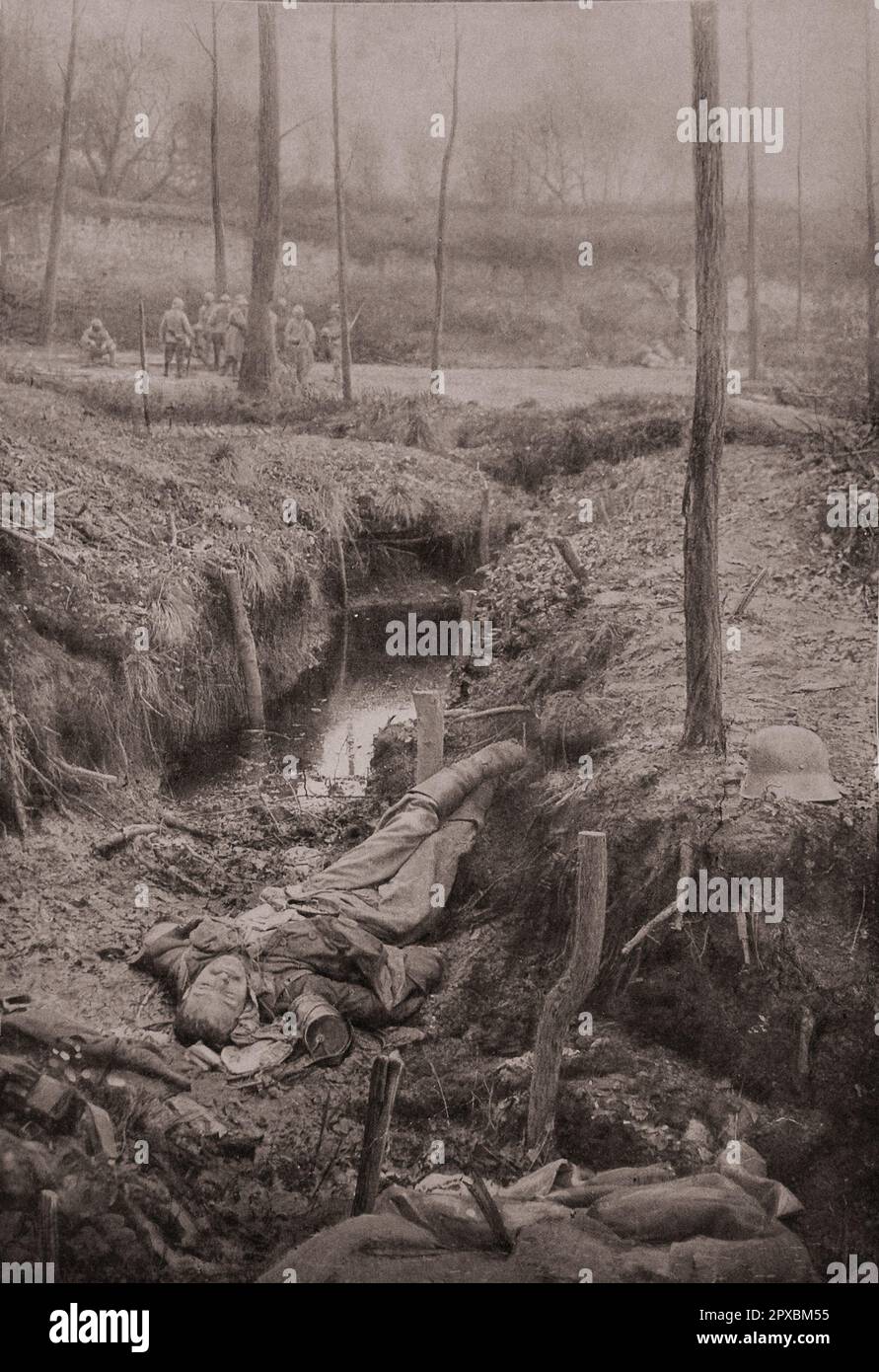 Erster Weltkrieg Westliche Front. Eine Ecke des Parks Plessis-de-Roye, von unseren Truppen gehalten, am 30. März 1918. Stockfoto