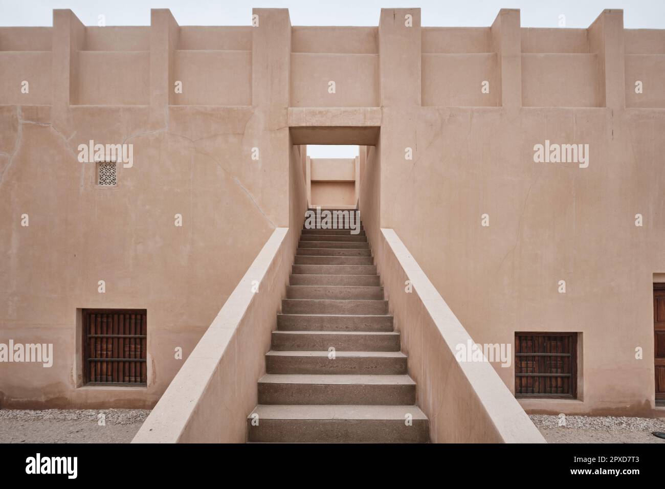 Doha, Katar - 2023. April: Der ursprüngliche Palast von Scheich Abdullah bin Jassim Al Thani im Nationalmuseum von Katar Stockfoto