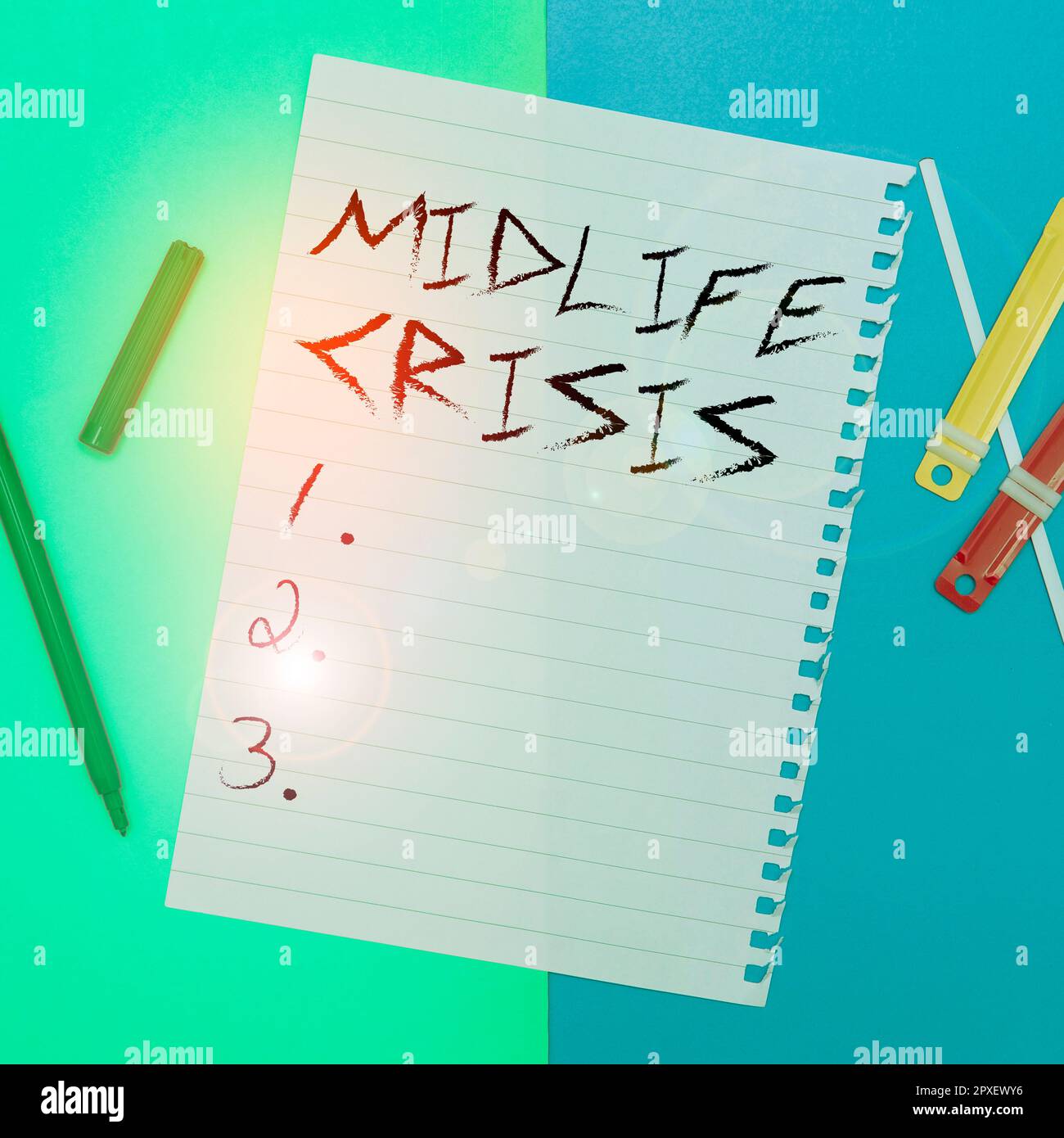 Textunterschrift präsentiert Midlife Crisis, Wort geschrieben über Software Development Technique Zerlegung einer Anwendung Stockfoto