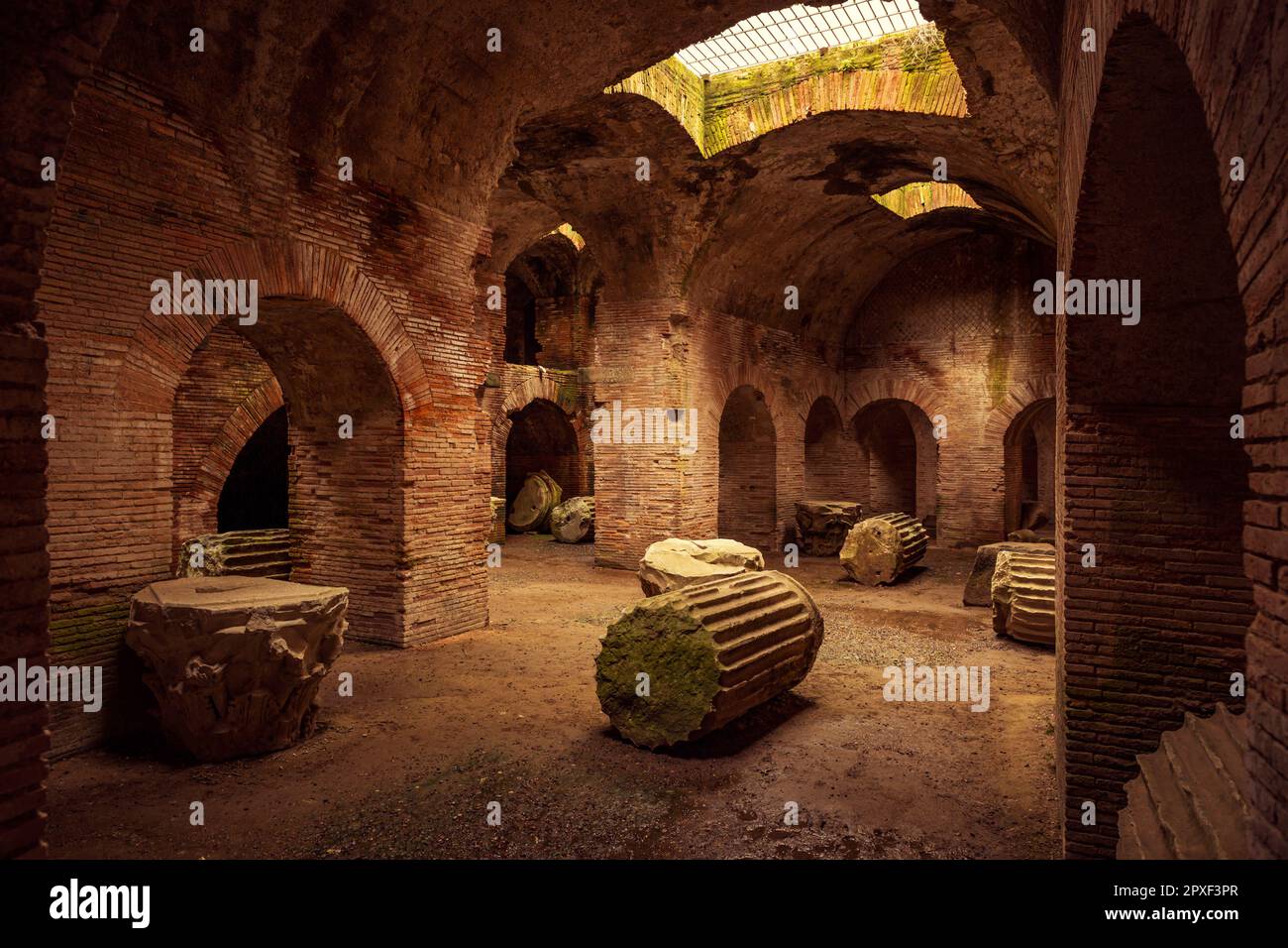 Flavianisches Amphitheater in Pozzuoli, Neapel, Italien Stockfoto