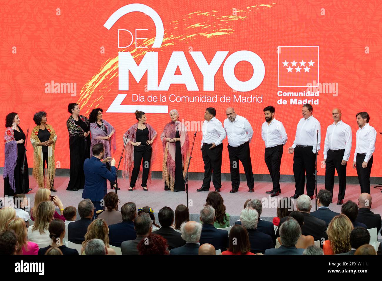 Gemeinde Madrid. Madrid feiert den 2. Mai, den Tag der französischen Befreiung. Real Casa de Correos, Gebäude der Gemeinschaft Madrid Stockfoto