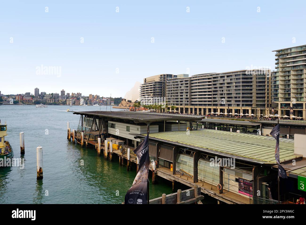 Sydney, NSW/Australien - 14/12/2019: Blick von Anlegestelle 3 am Cirqular Quay. Stockfoto