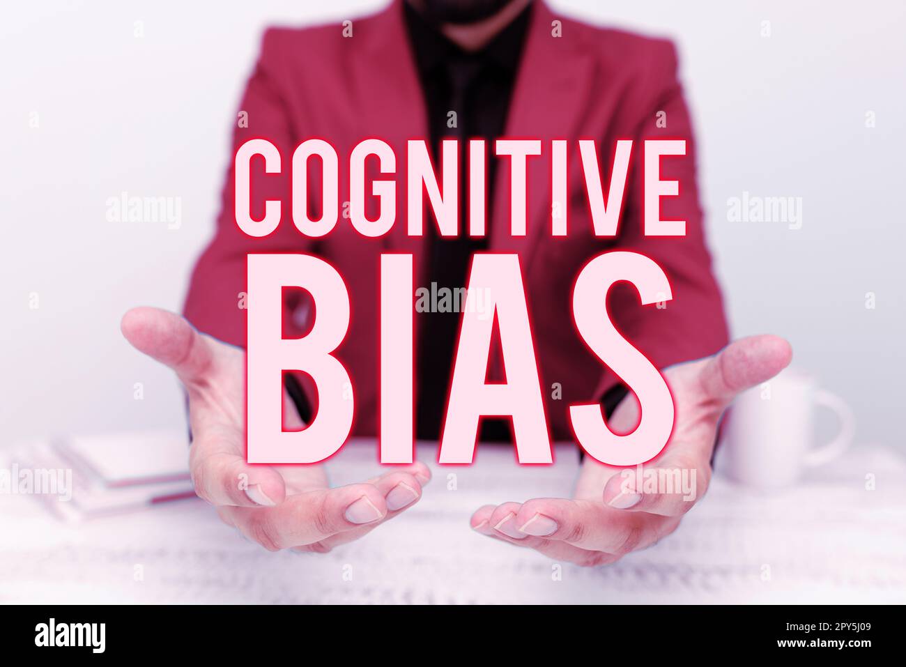 Textbeschriftung mit kognitiven Vorurteilen. Begriffliche photopsychologische Behandlung psychischer Störungen Stockfoto