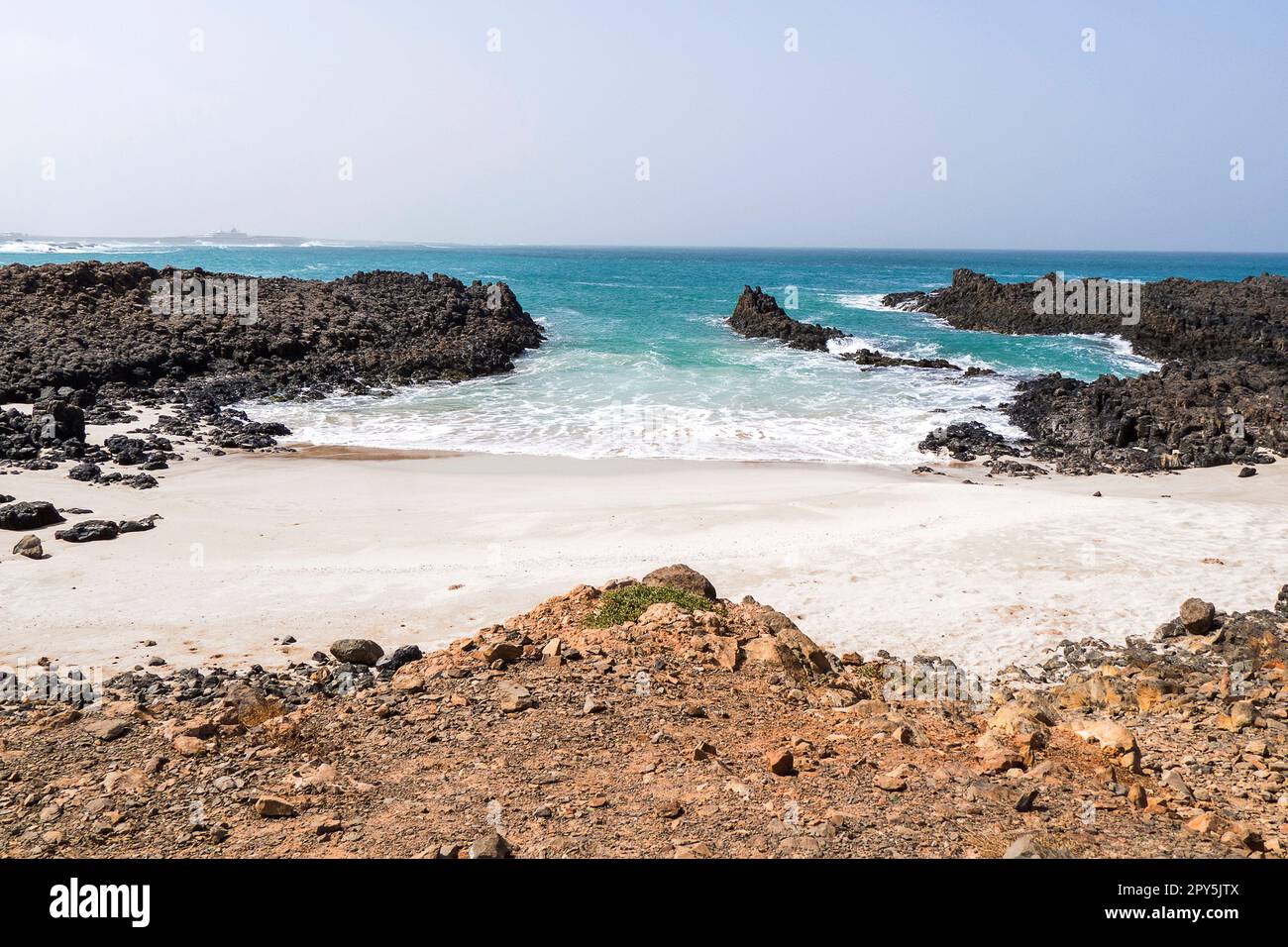 Kap Verde - Boa Vista, Arch Beach/Küste in Sal Rei Stockfoto