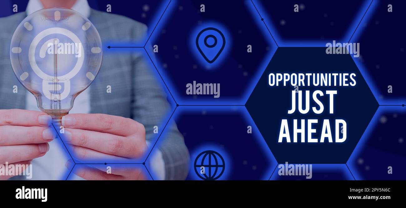 Textbeschriftung, die Ihnen die Chancen vor der Tür zeigt. Geschäftsideen Zusammenstellung von Umständen, die es ermöglichen, etwas in kurzer Zeit zu tun Stockfoto