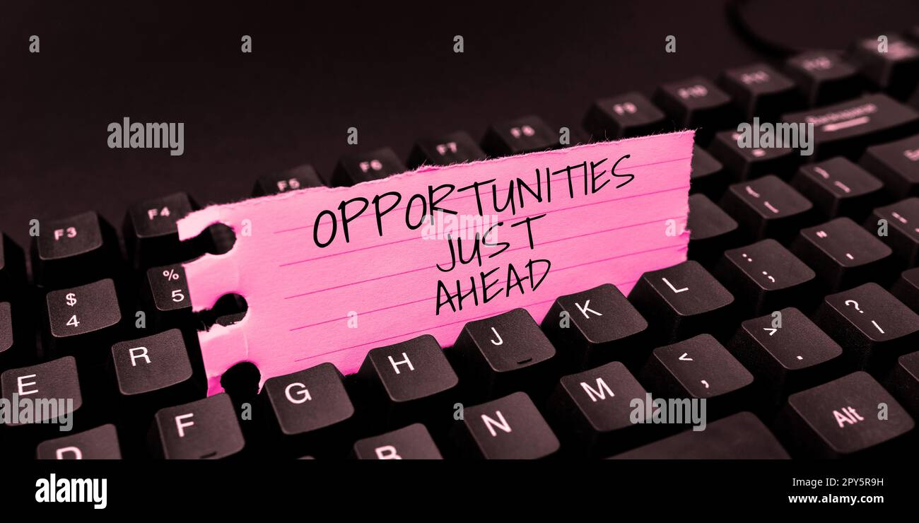 Textzeichen, das die Chancen direkt vor Ihnen anzeigt. Unternehmen zeigen eine Reihe von Umständen, die es ermöglichen, etwas in kurzer Zeit zu tun Stockfoto