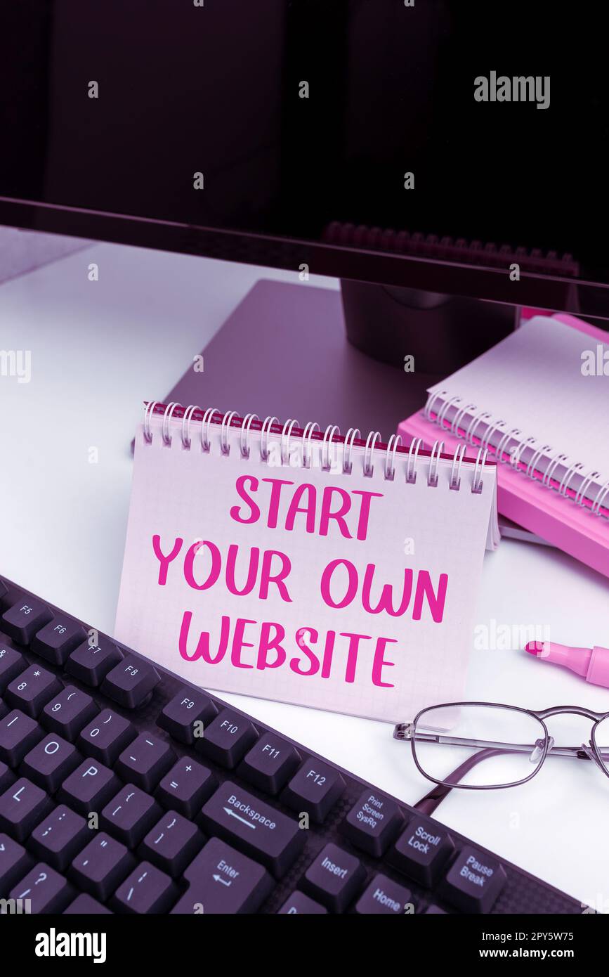 Handschriftlicher Text Erstellen Sie Ihre eigene Website. Der Geschäftsansatz dient als Erweiterung einer Visitenkarte und einer persönlichen Website Stockfoto