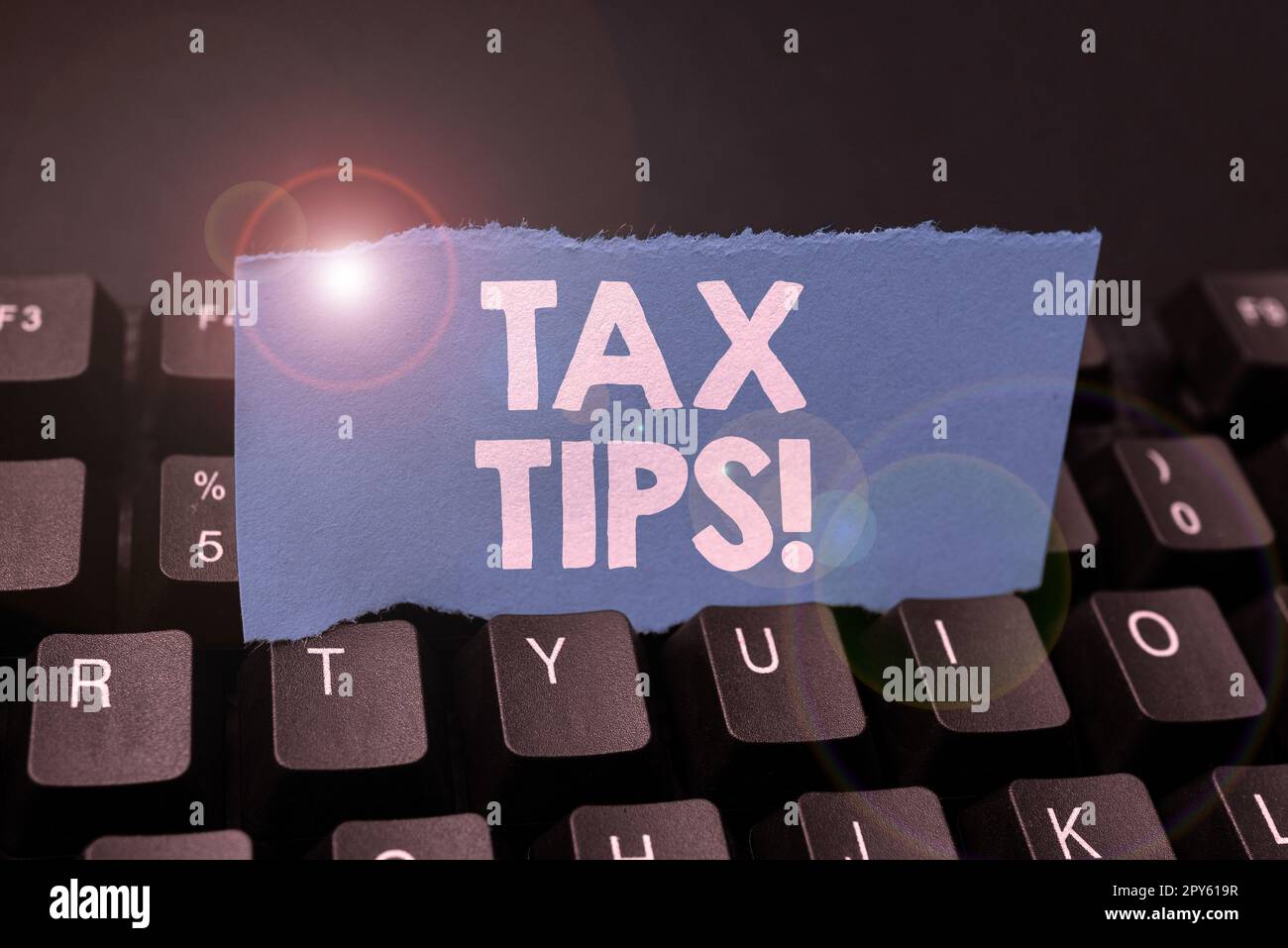 Handschrifttext Steuertipps. Word for Help Ideen für eine steuerliche Steigerung der Einkommenssenkung bei Ausgaben Stockfoto