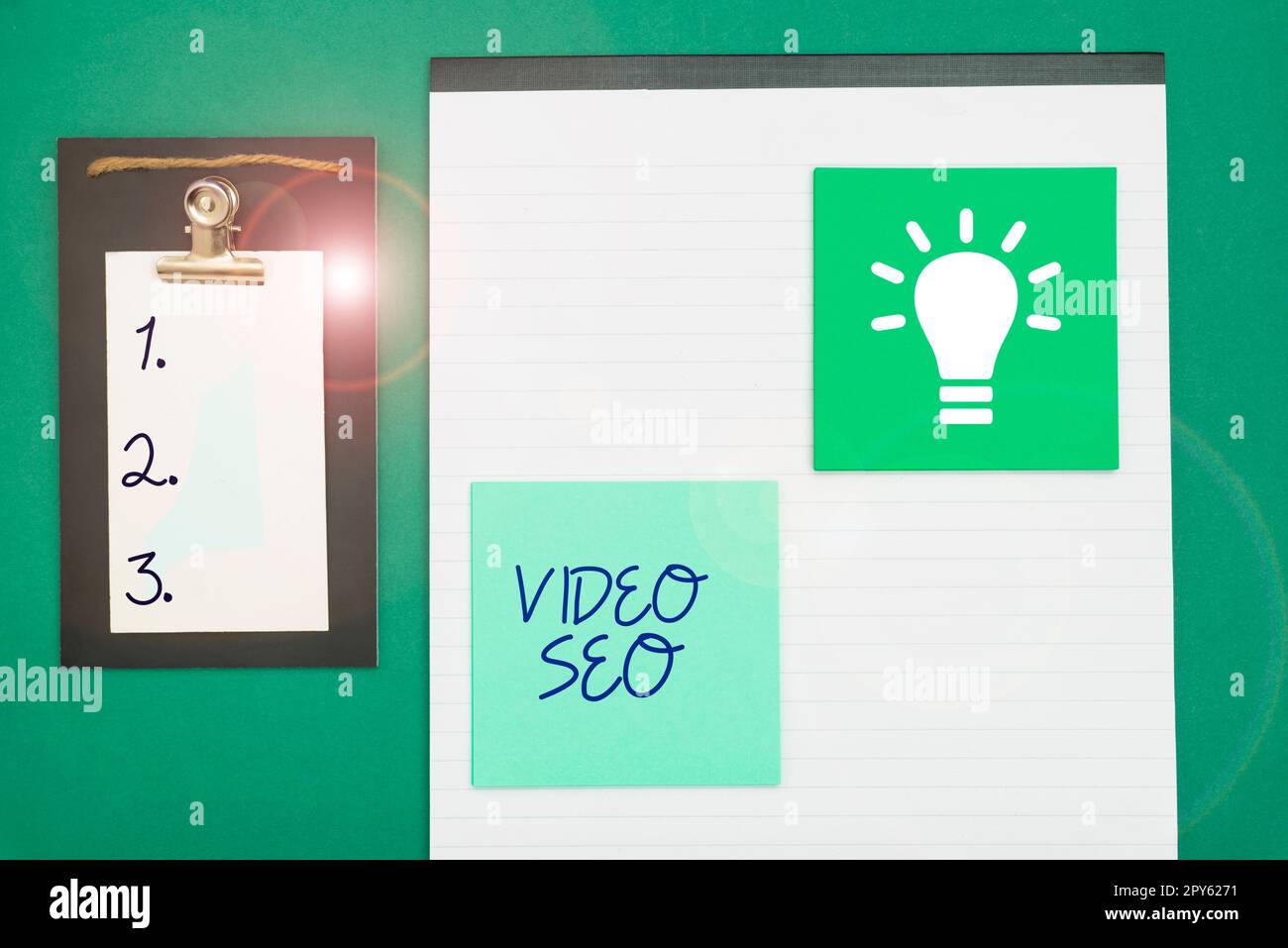 Text zeigt Inspirationsvideo Seo. Unternehmen zeigen den Prozess der Verbesserung des Ranking oder der Sichtbarkeit eines Videos Stockfoto