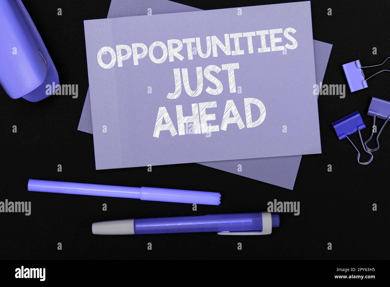 Handschriftmöglichkeiten stehen vor der Tür. Internetkonzepte Zusammenstellung von Umständen, die es ermöglichen, etwas in kurzer Zeit zu tun Stockfoto