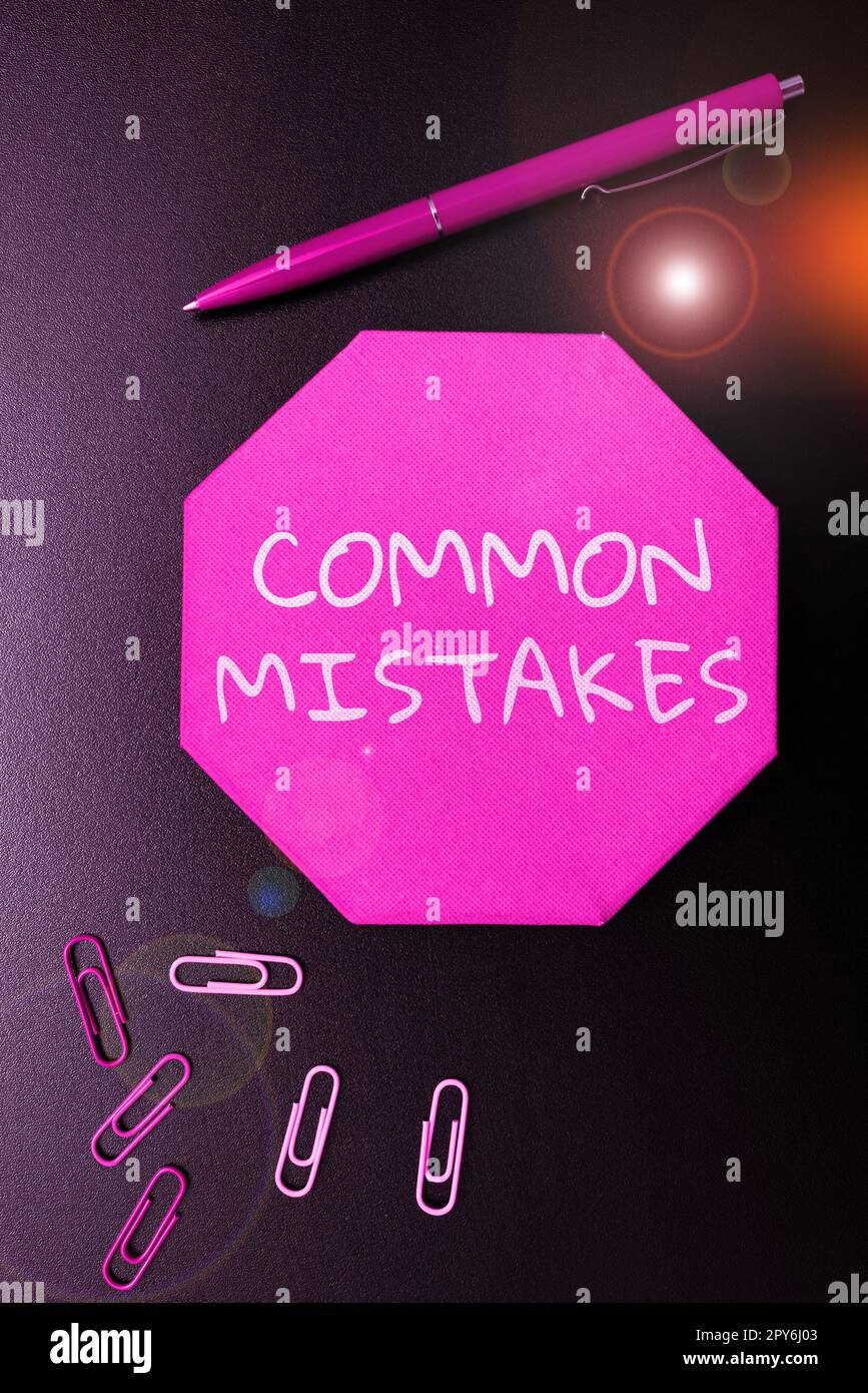 Konzeptionelle Beschriftung Häufige Fehler. Wort für Aktionen, die häufig synonym mit Fehlern verwendet werden Stockfoto
