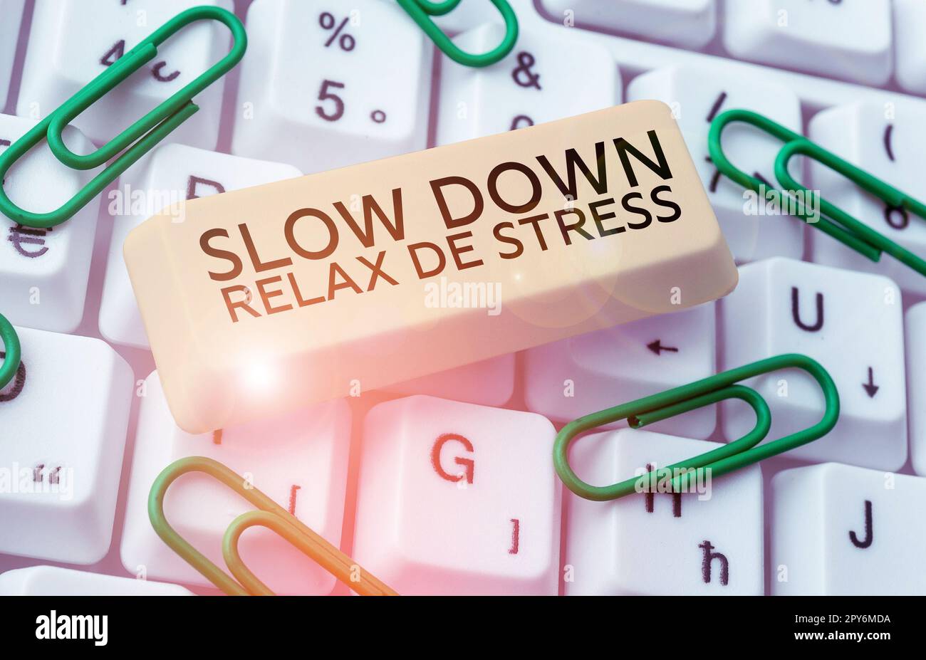 Konzeptionelle Beschriftung Slow Down Relax De Stress. Internetkonzept Have a Break Stresspegel reduzieren Ruhe Stockfoto