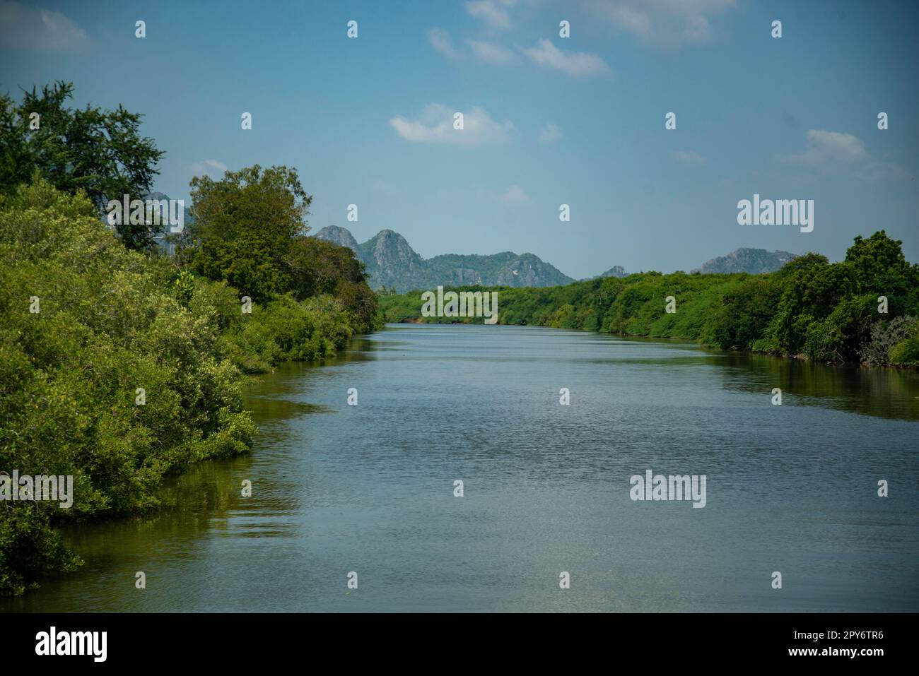 THAILAND PRACHUAP CHA AM LANDSCHAFTSFLUSS Stockfoto