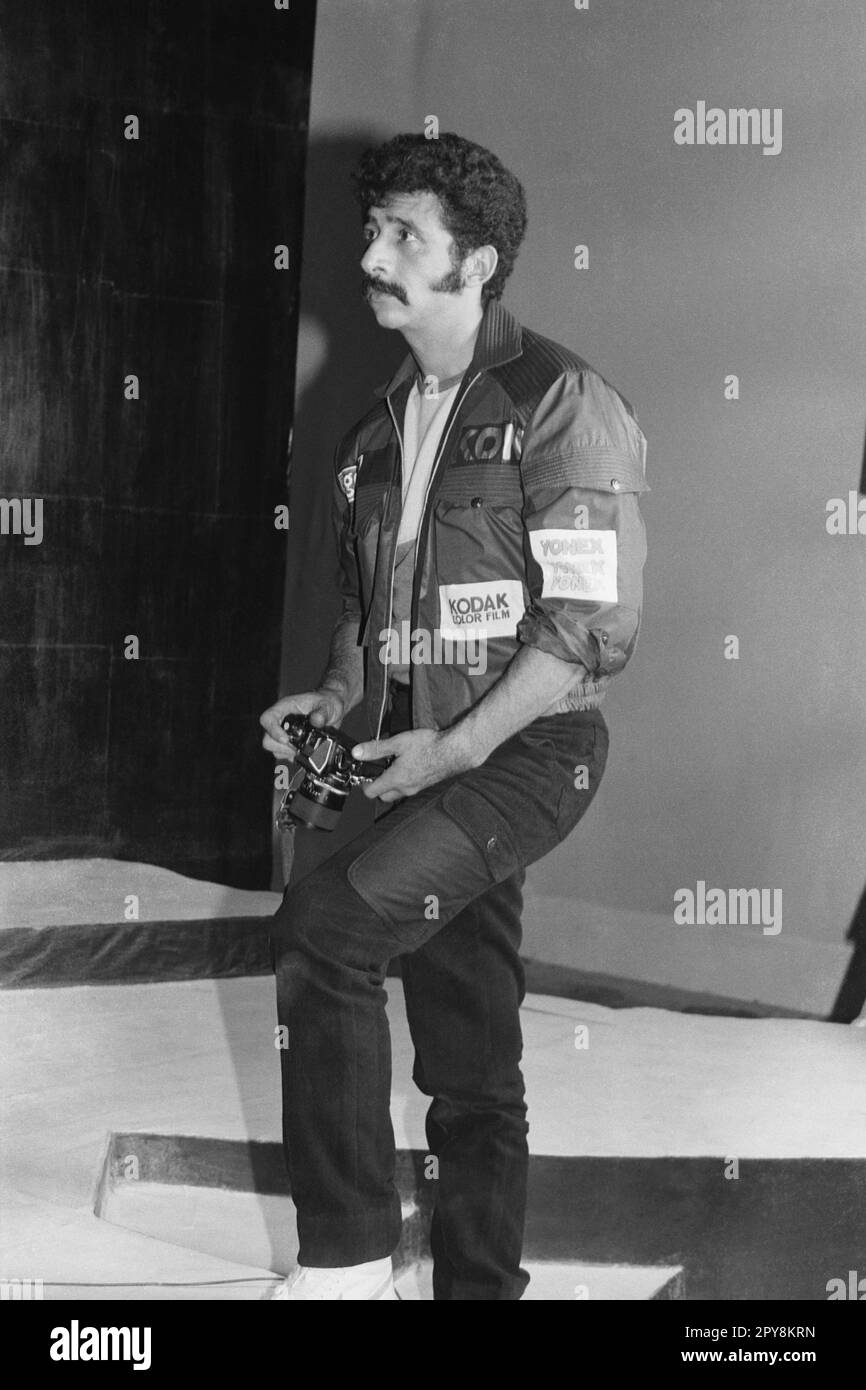 Indische alte 1980er Jahre Schwarz-Weiß-bollywood-Kino hindi Filmschauspieler, Indien, Naseeruddin Shah, indischer Schauspieler, Indien Stockfoto
