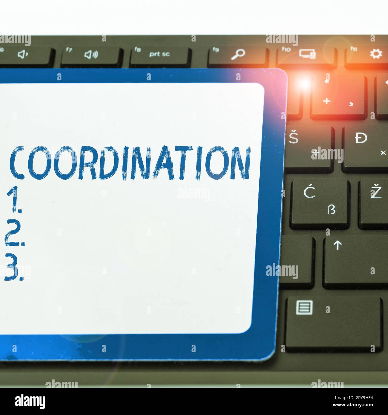 Handschrift Schild Koordination. Geschäftsansatz die Handlungen einer Person, die das nötige tut Stockfoto