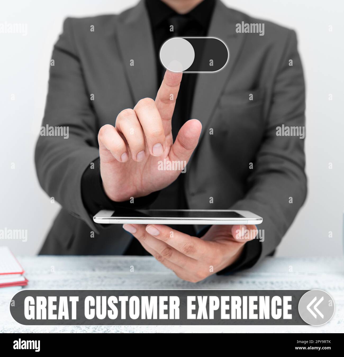 Schild mit der Aufschrift „Great Customer Experience“. Geschäftsübersicht auf freundliche und hilfreiche Weise auf Kunden reagieren Stockfoto