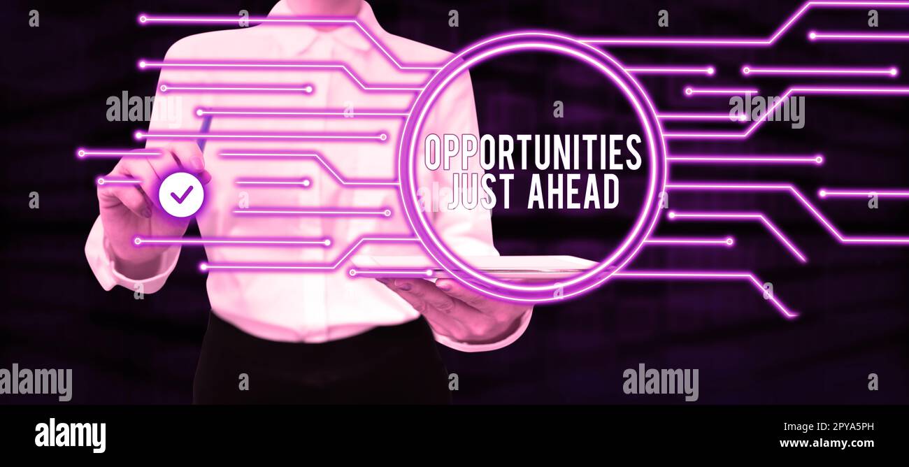 Textbeschriftung, die Ihnen die Chancen vor der Tür zeigt. Geschäftskonzepte – Zusammenstellung von Umständen, die es ermöglichen, etwas in kurzer Zeit zu tun Stockfoto