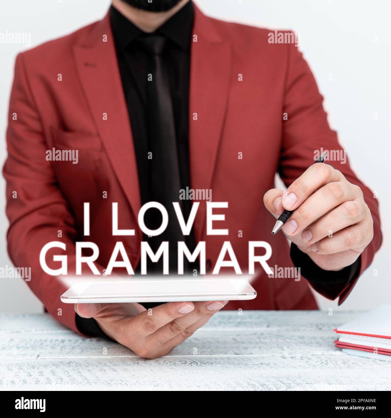 Ein Schild mit der Aufschrift „I Love Grammar“. Ubersichtsarbeit über Bewunderungssystem und Sprachstruktur Stockfoto