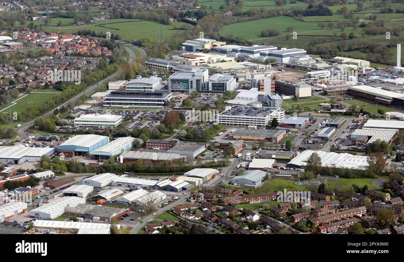 Blick auf den Sunrise Business Park und die AstraZeneca in Macclesfield, Cheshire Stockfoto