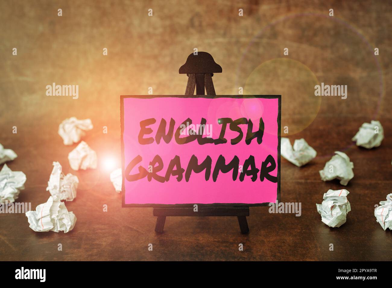 Inspiration mit Zeichen für englische Grammatik. Die Kurse zur Konzeptbedeutung decken alle Ebenen der englischen Sprache und des Schreibens ab Stockfoto