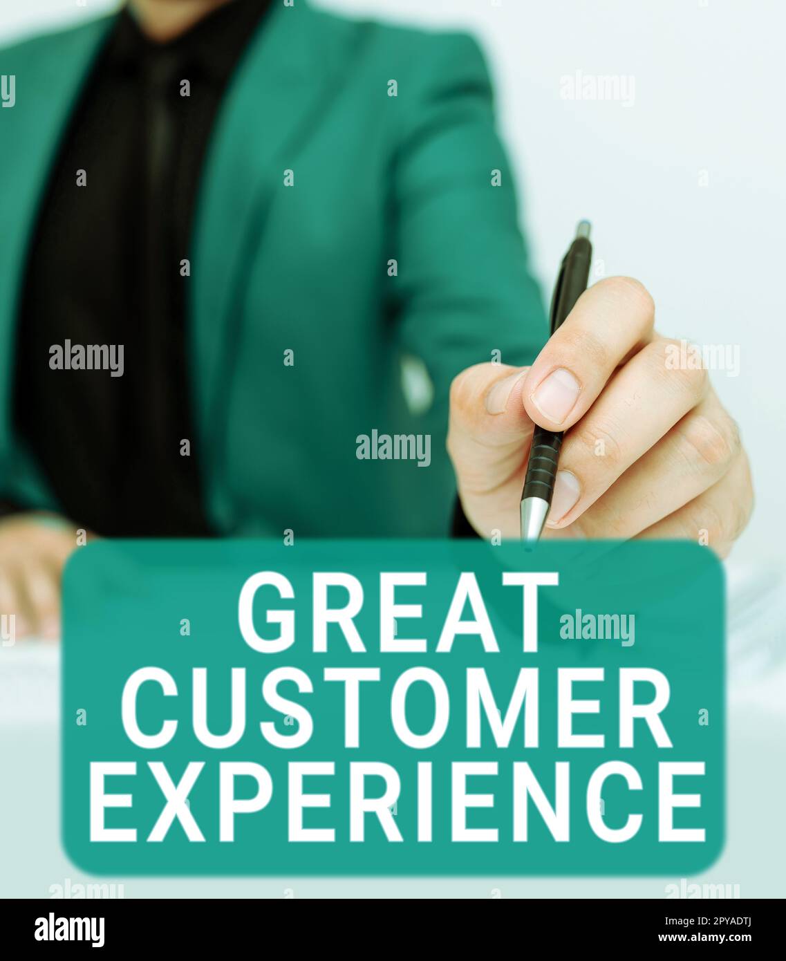 Textunterschrift für herausragende Kundenerfahrungen. Ein Wort für eine freundliche und hilfsbereite Reaktion auf Kunden Stockfoto