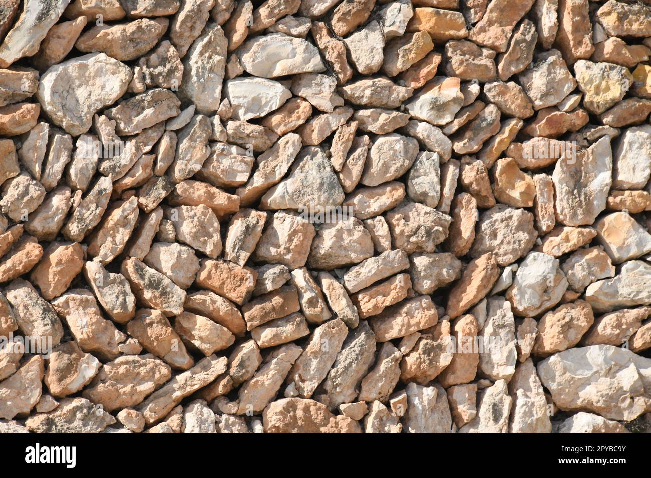 Eine knstliche Mauer ohne Zement in der Provinz Alicante, Spanien  Stockfotografie - Alamy