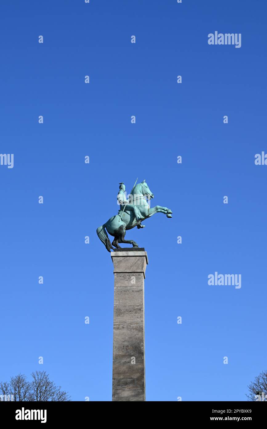 Uhlan-Denkmal in Düsseldorf, Nordrhein-Westfalen Stockfoto