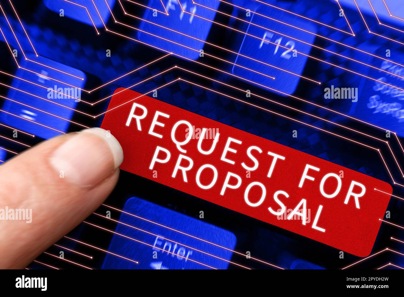 Unterschreiben Sie mit der Vorschlagsanforderung. Das Dokument für Geschäftsbeispiele enthält einen Ausschreibungsprozess nach Agentur oder Unternehmen Stockfoto