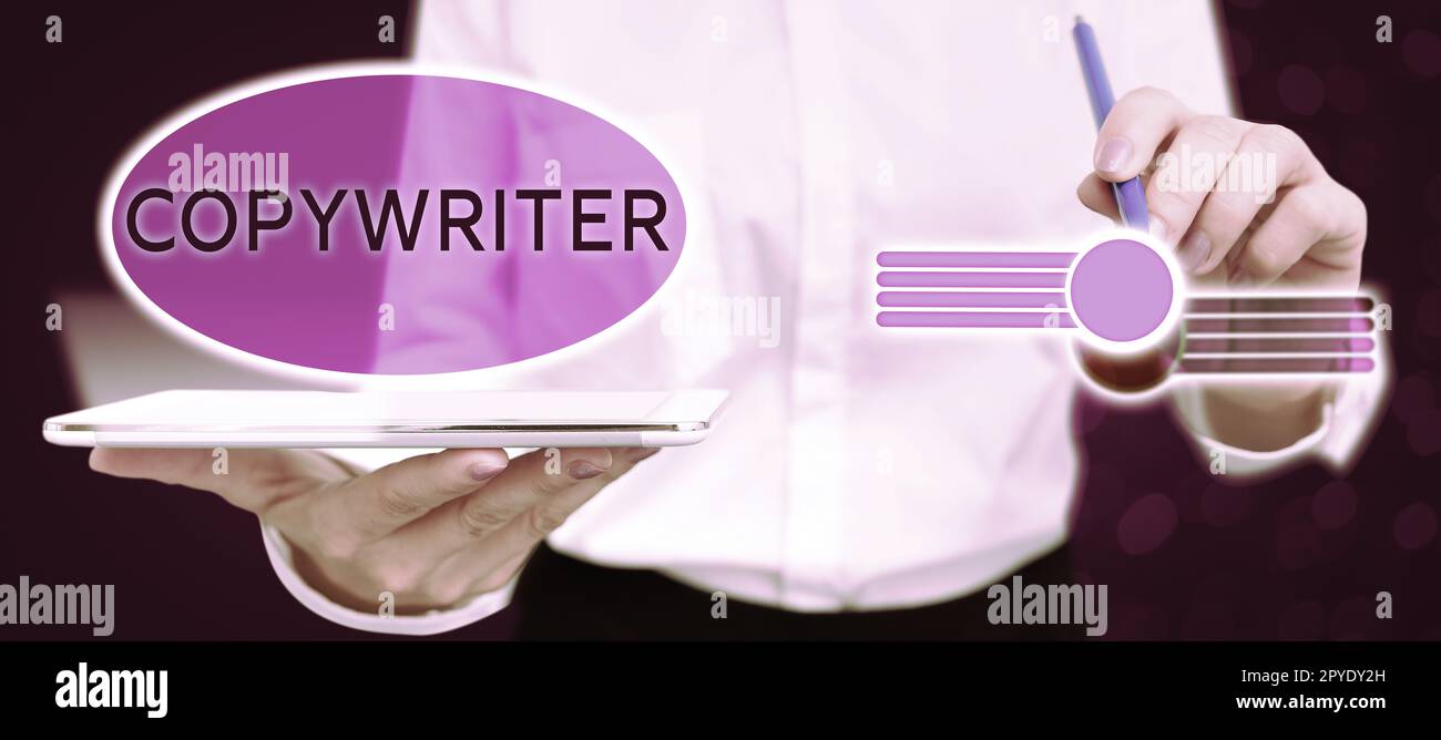 Handschriftliches Zeichen: Copywriter. Konzeptionelles Foto, das den Text von Werbung oder Werbematerial verfasst Stockfoto