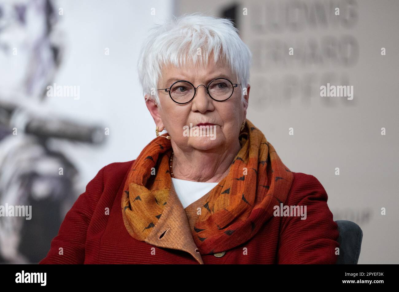 Gmund, Deutschland. 03. Mai 2023. Gerda Hasselfeldt, Präsidentin des Deutschen Roten Kreuzes, nimmt am Ludwig-Erhard-Gipfel Teil. An dem zweitägigen Gipfel nehmen Vertreter aus Wirtschaft, Politik, Wissenschaft und Medien Teil. Kredit: Sven Hoppe/dpa/Alamy Live News Stockfoto